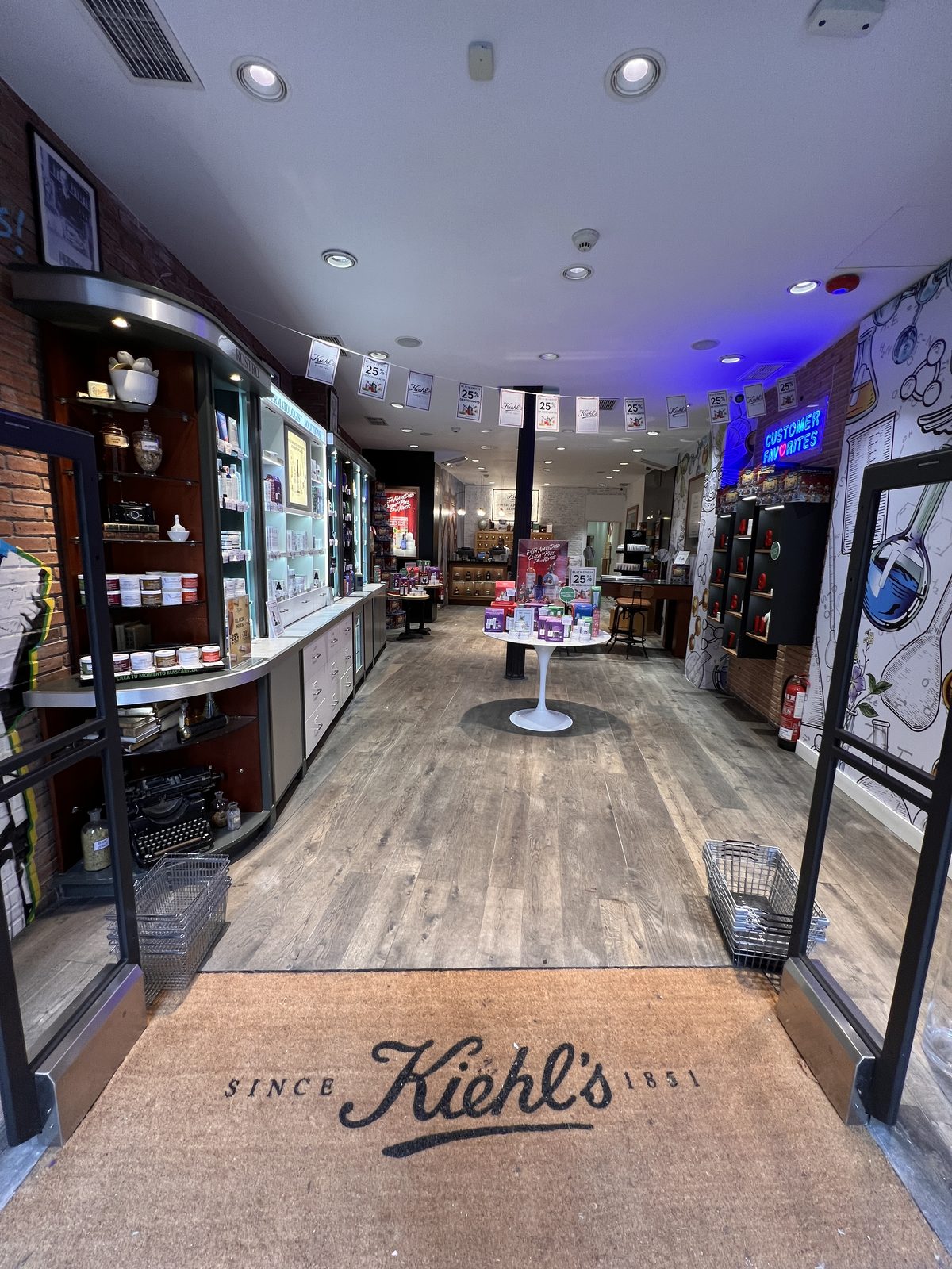 interior del local